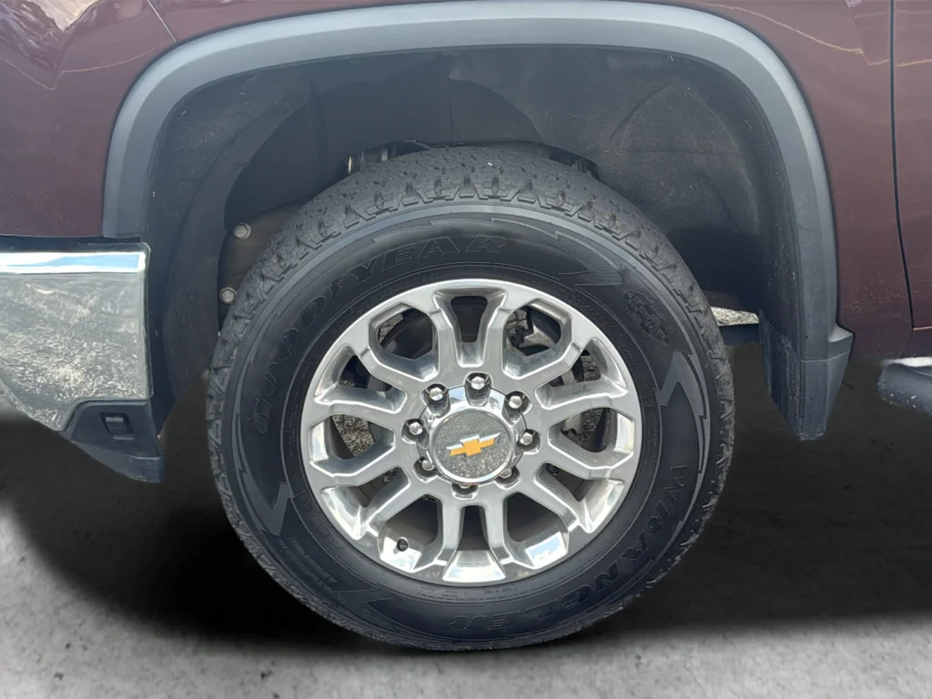 Used 2024 Orange Chevrolet LTZ image 9
