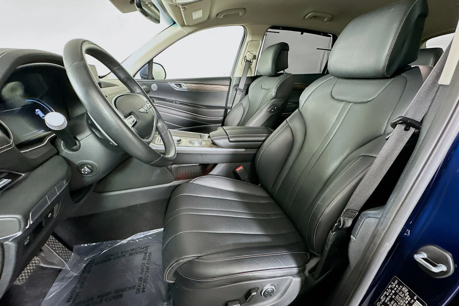Used 2024 Capri Blue Genesis  image 18