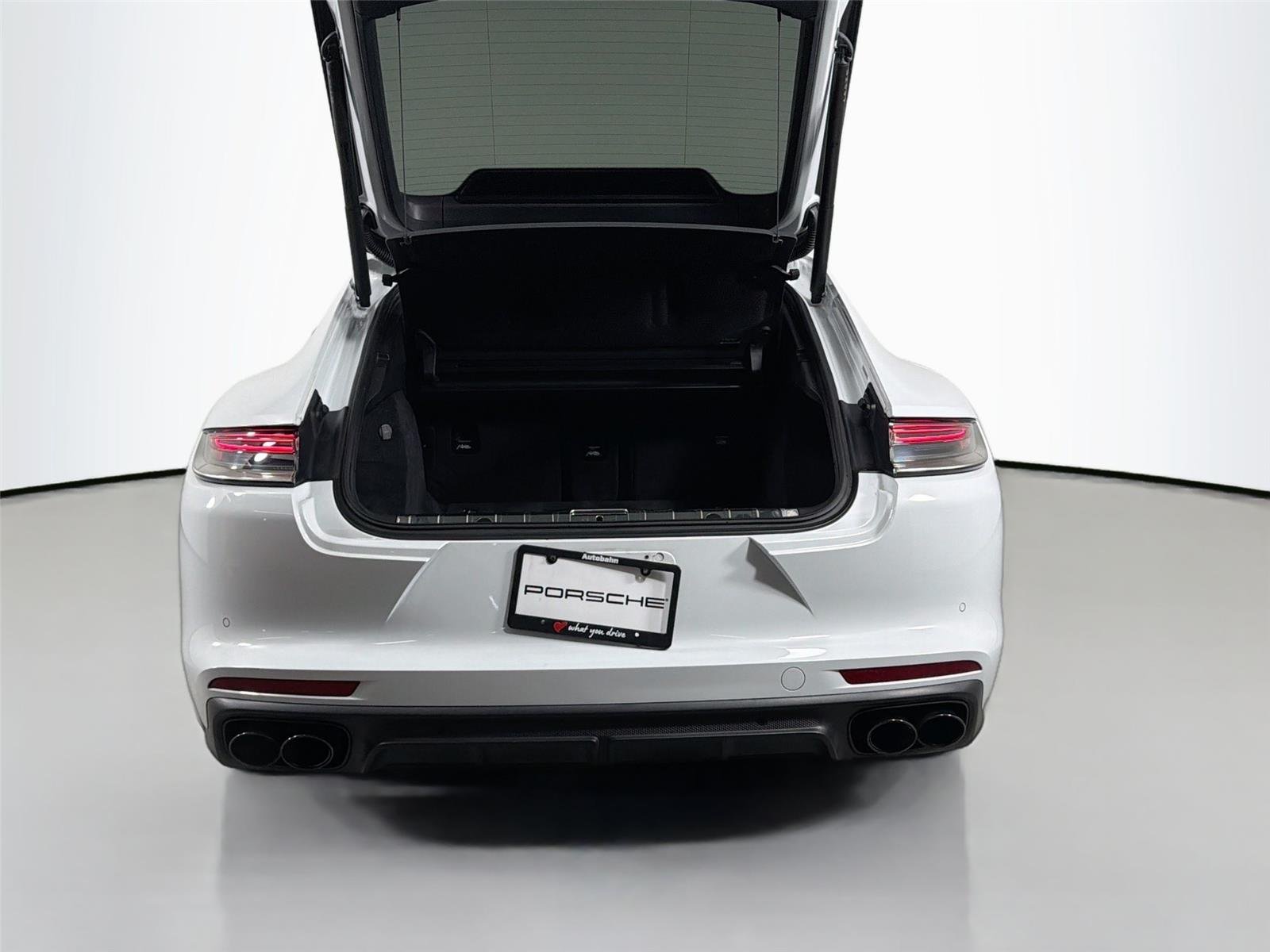 Certified Used 2023 Carrera White Metallic Porsche Platinum Edition image 36
