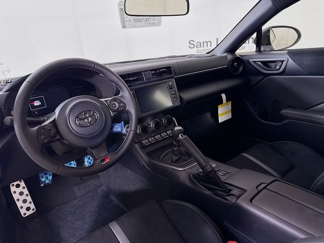 2026 Toyota GR86 Premium - Photo 21