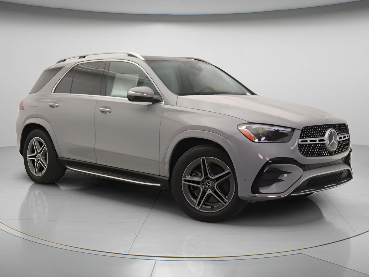 New 2026 MANUFAKTUR Alpine Grey Mercedes-Benz 450 4MATIC® image 13