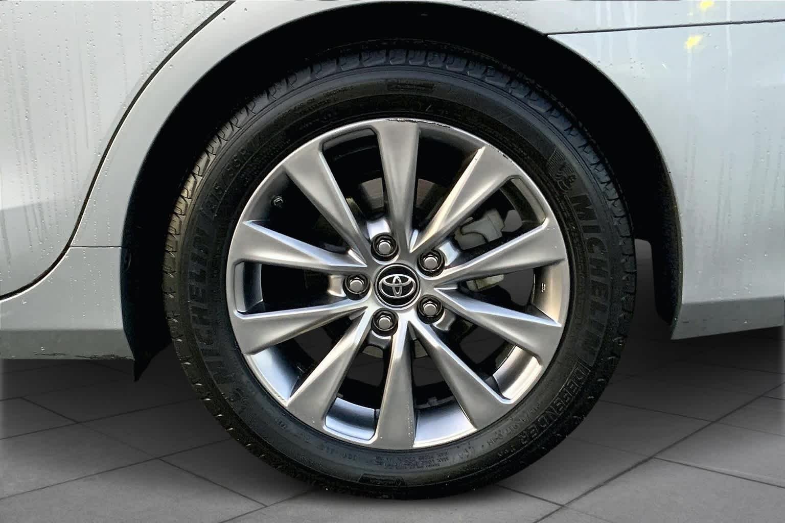 Used 2017 Celestial Silver Metallic Toyota Hybrid XLE image 10