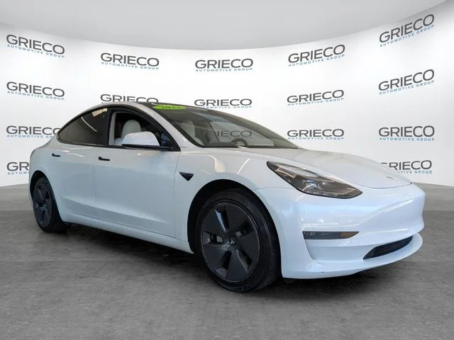 2023 Tesla Model 3 -'s photo