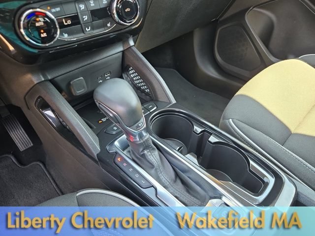 Used 2025 Crimson Metallic Chevrolet LT image 23