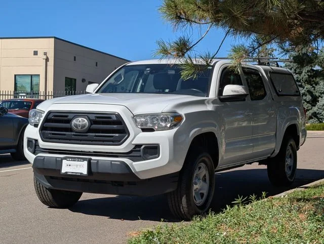 Used 2018 Super White Toyota SR image 5