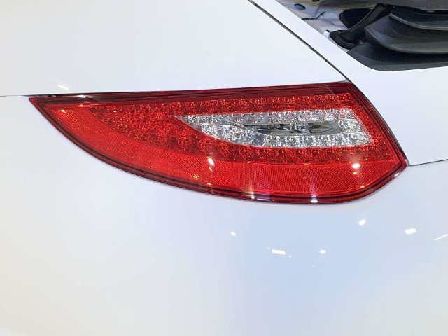 Used 2012 White Porsche Carrera S image 16