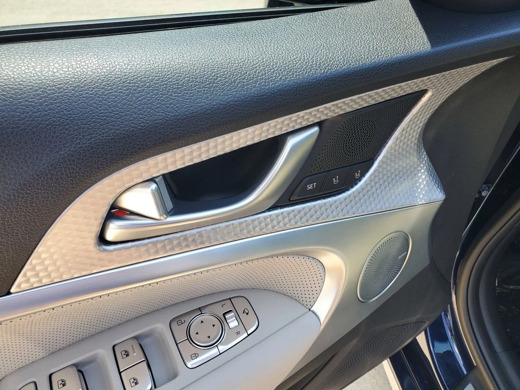 Used 2023 Blue Genesis 2.0T image 21