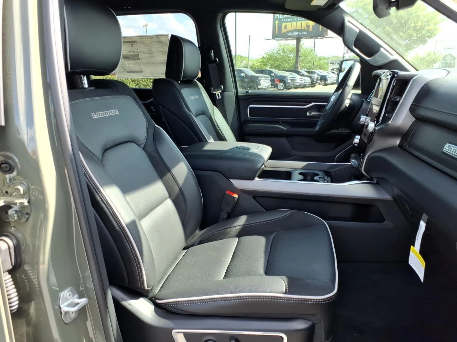 New 2026 Canyon Lake Exterior Paint RAM Laramie image 19