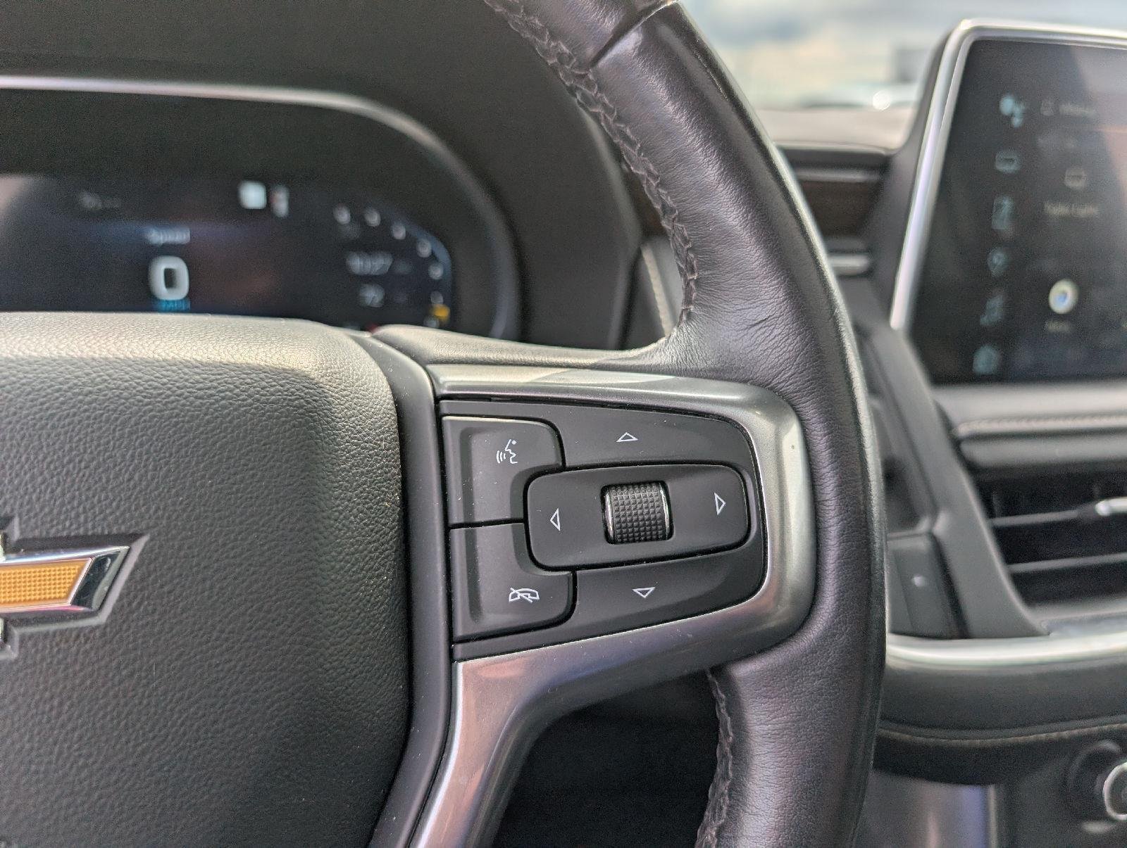 Used 2023 Summit White Chevrolet  image 14