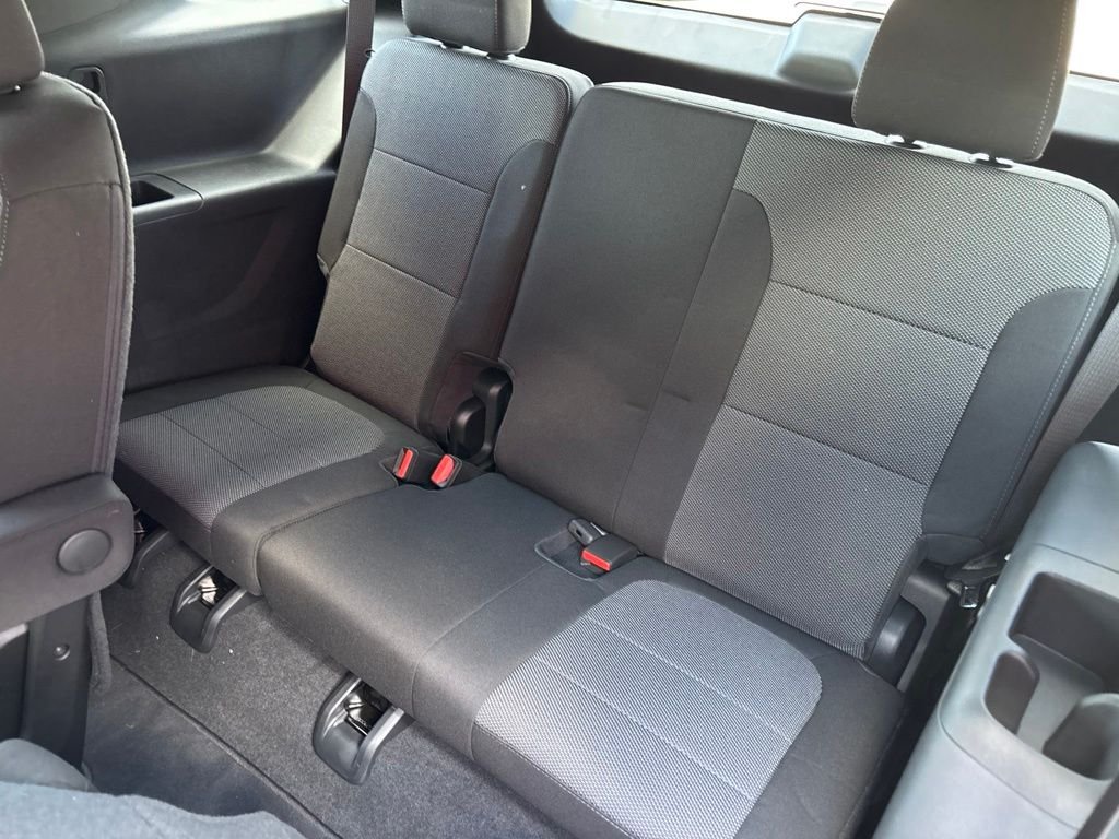 Used 2024 Black Chevrolet LT Cloth image 36