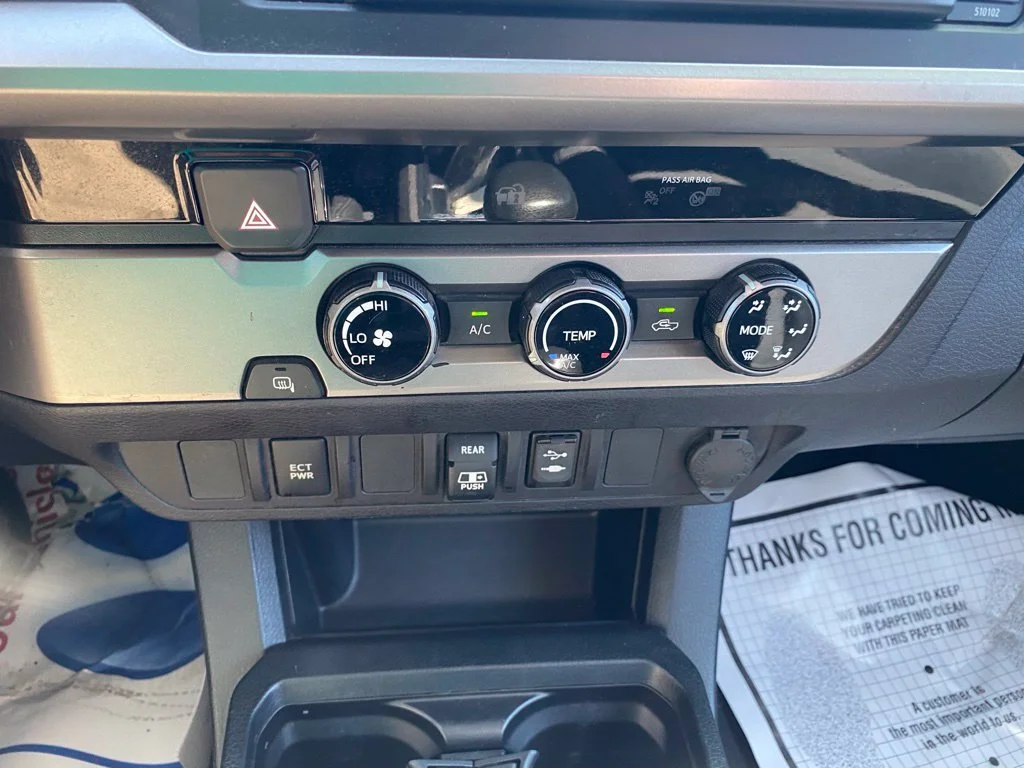 Used 2018 Black Toyota SR5 image 23