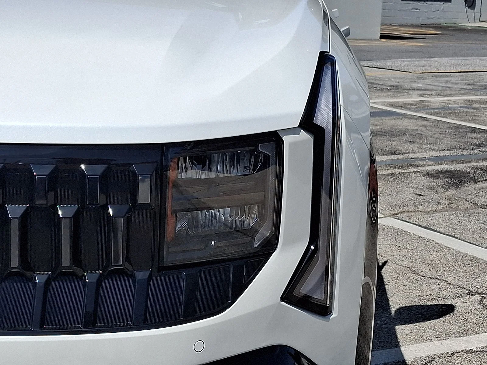 New 2027 White Kia X-Line S image 10