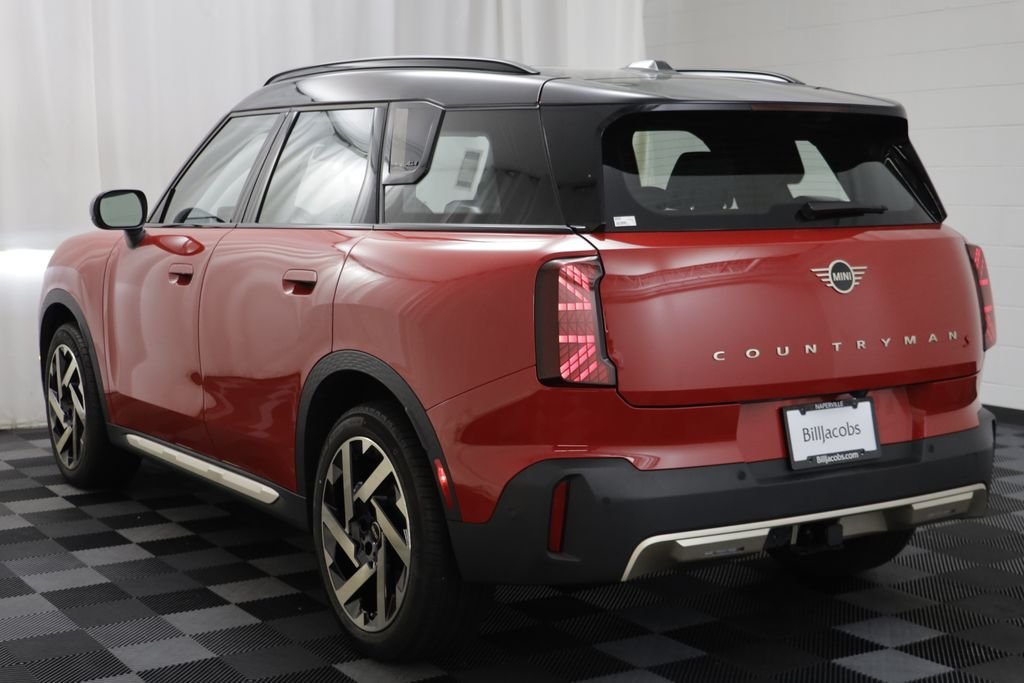 Certified Used 2026 Chili Red MINI Signature Plus image 13