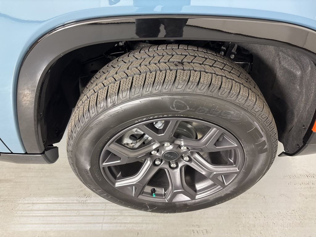 New 2026 Steel Blue Exterior Paint Jeep Limited Altitude image 9