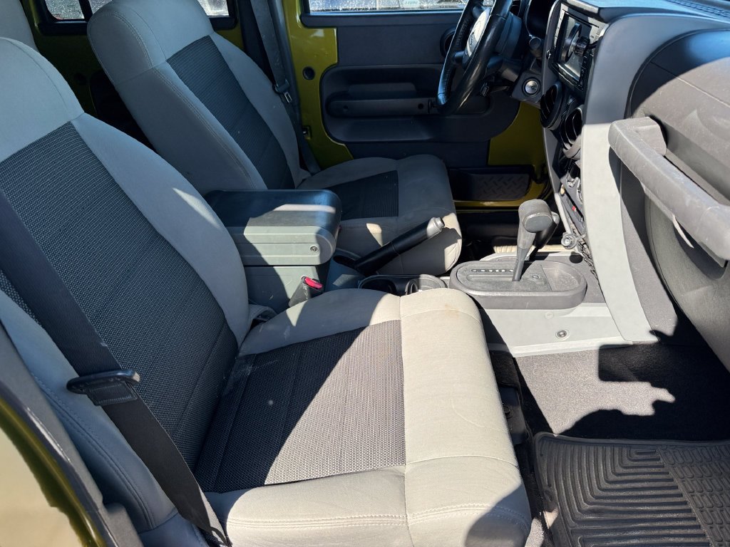Used 2010 Pjr Jeep Unlimited Sport image 4