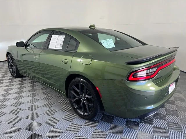 Used 2023 Green Dodge SXT image 5