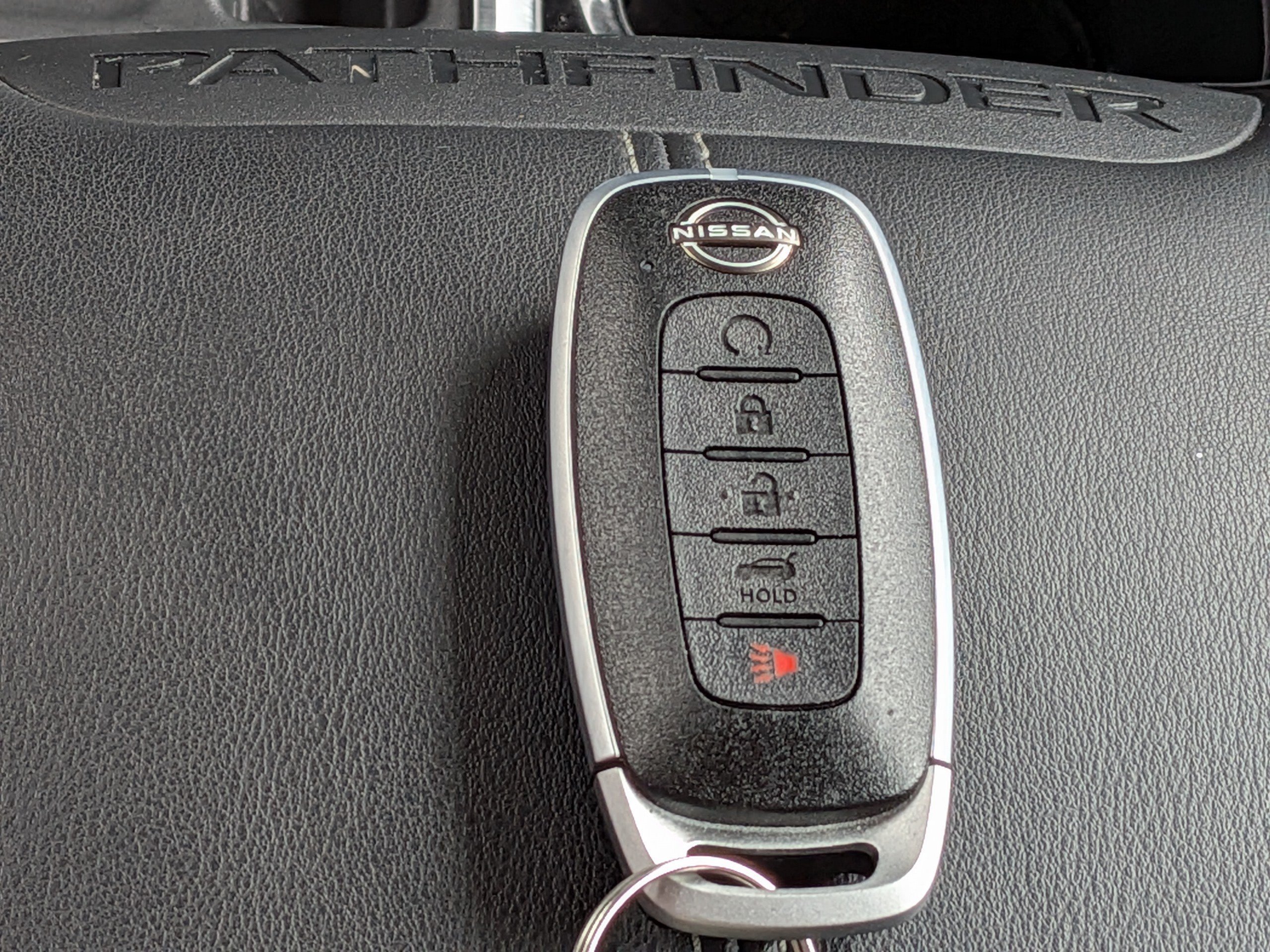 Used 2025 Gray Nissan Platinum image 31