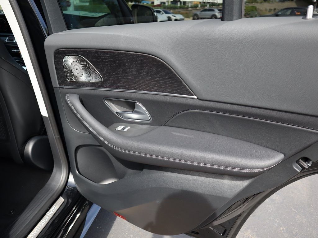 Used 2026 Black Mercedes-Benz GLE 350 image 16