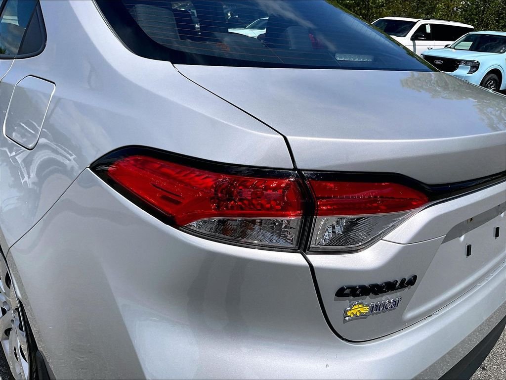 Used 2025 Classic Silver Metallic Toyota LE image 30