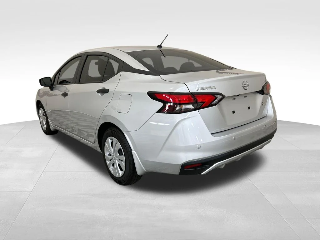 Used 2024 Silver Nissan 1.6 S image 3