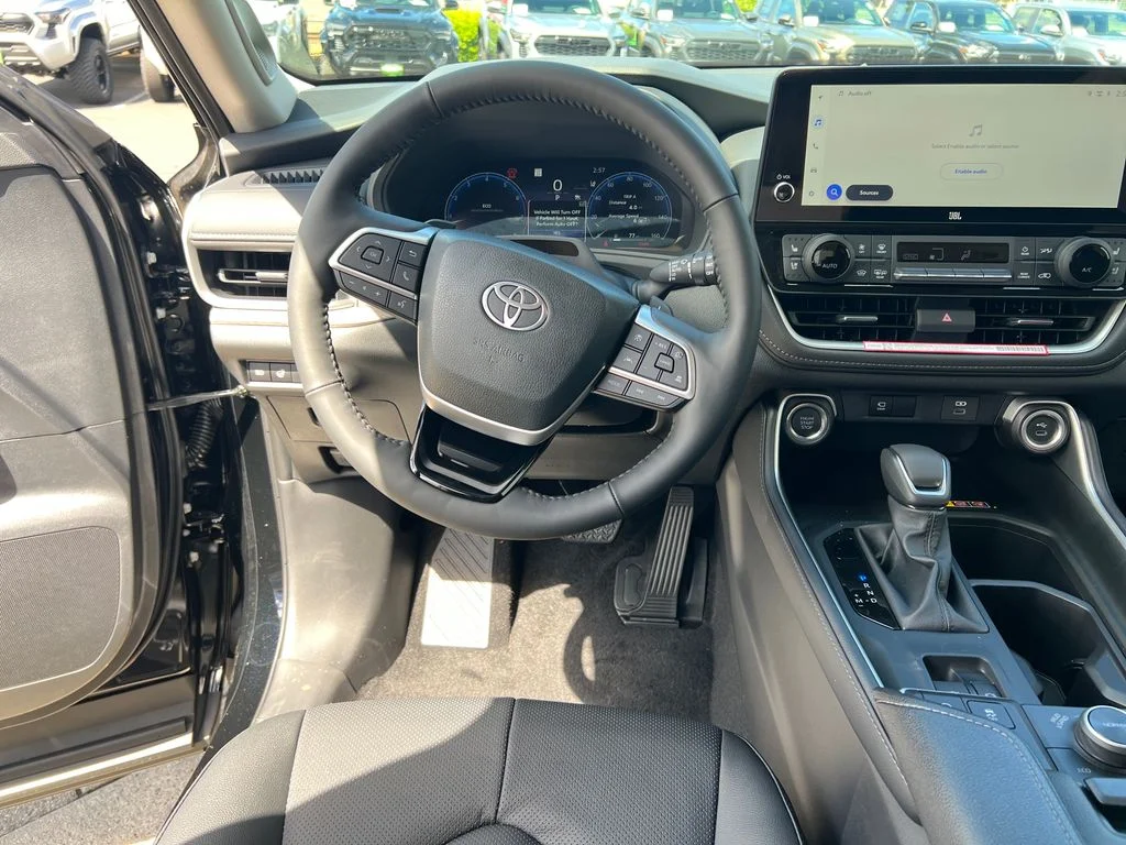 New 2026 Midnight Black Metallic Toyota Platinum image 20