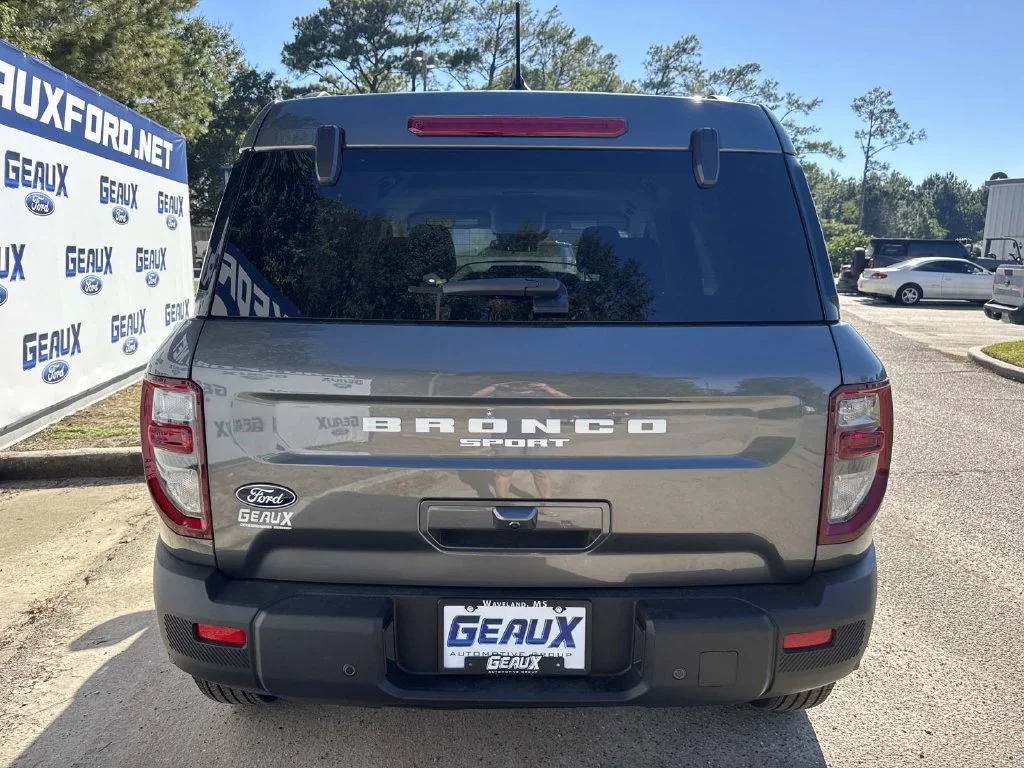 New 2026 Gray Ford Big Bend image 13