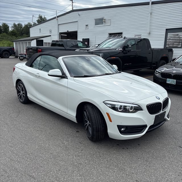 Used 2020 White BMW 230i image 4