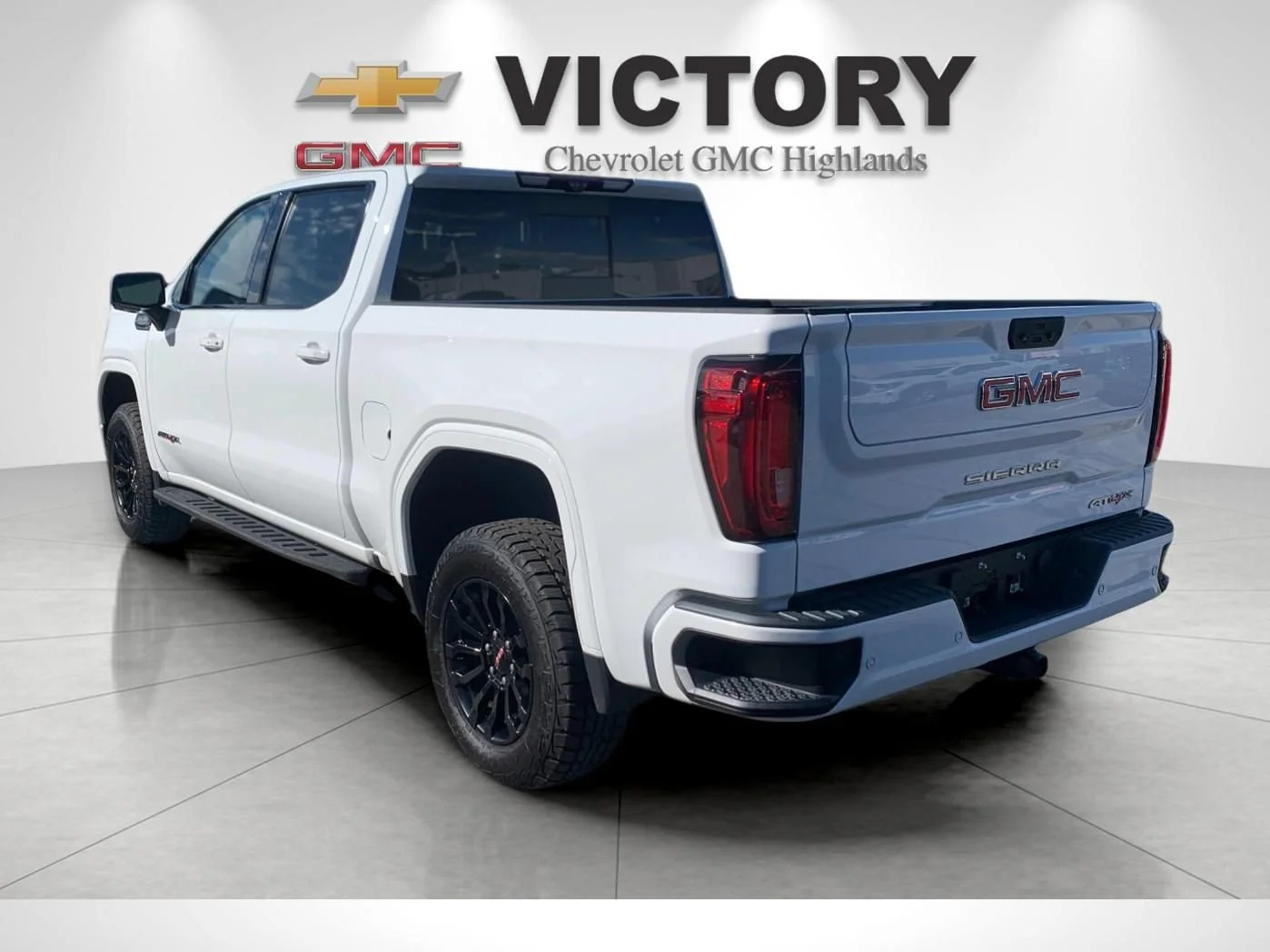 Used 2022 Summit White GMC AT4X image 5