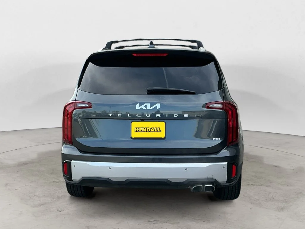Used 2024 Gray Kia S image 10