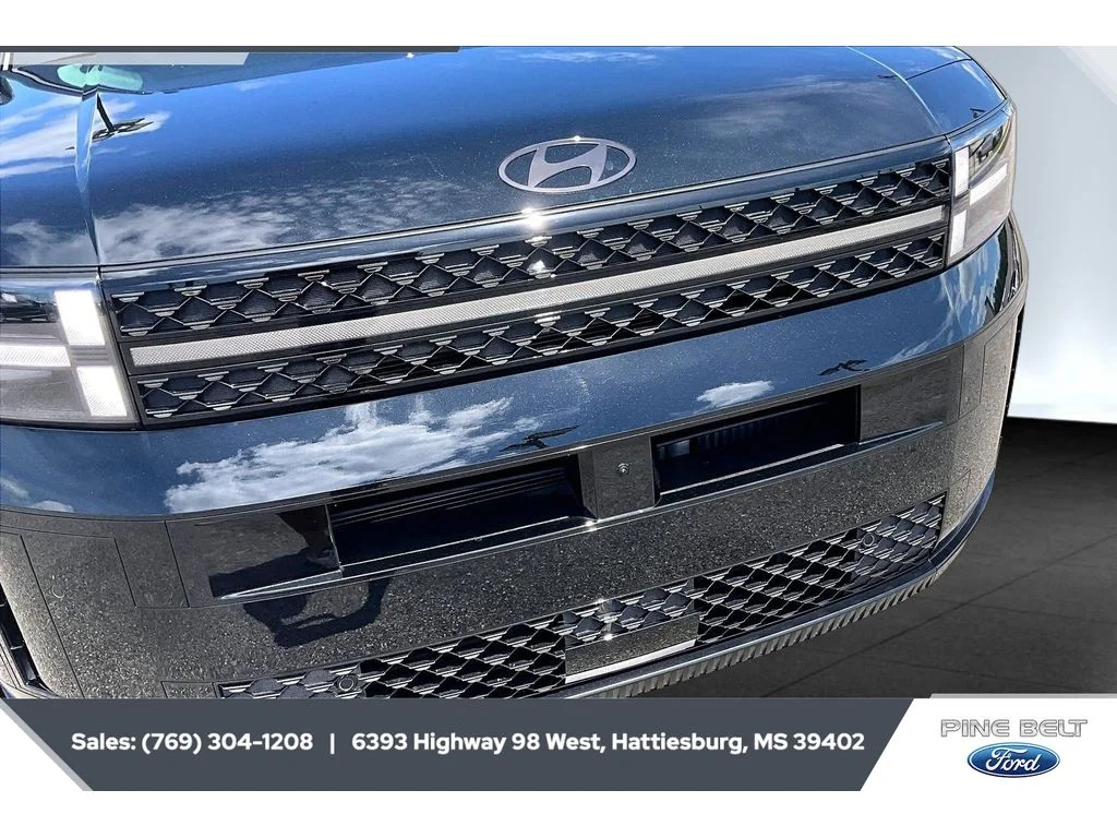 Used 2025 Phantom Black Hyundai Calligraphy image 12