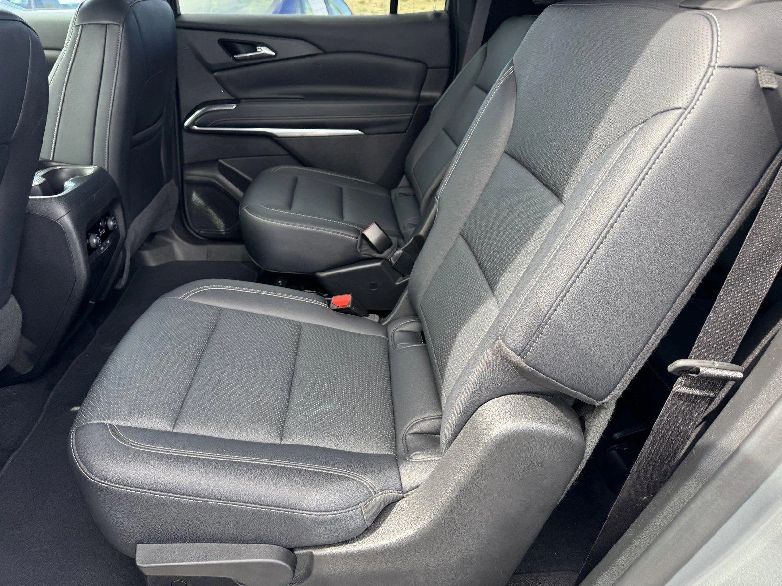 Used 2025 Sterling Gray Metallic Chevrolet LT image 12