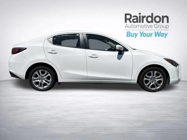 Used 2016 Frost Scion Base image 8