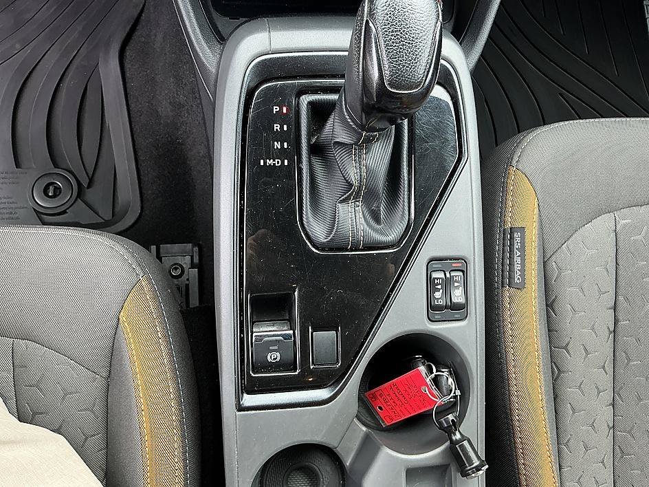Used 2024 Ice Silver Metallic Subaru Sport image 19