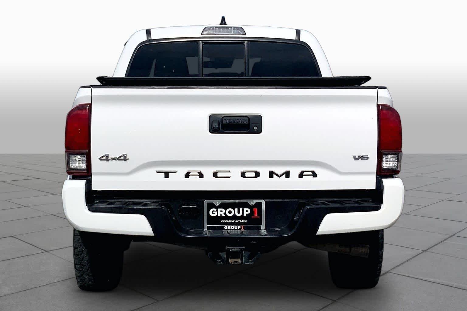 Used 2021 Super White Toyota SR image 5