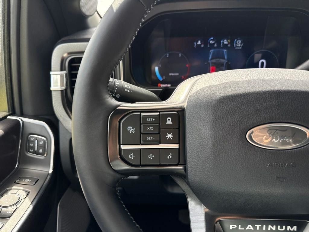 New 2026 Star White Metallic Tri-Coat Ford F-250® Platinum® image 20