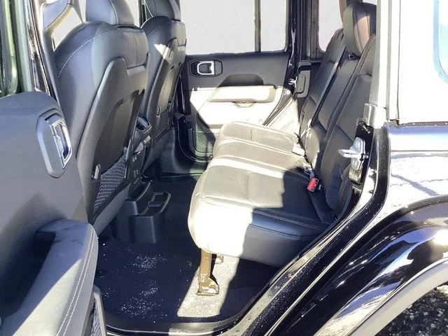 New 2026 Black Clearcoat Jeep 4-DOOR SAHARA image 14