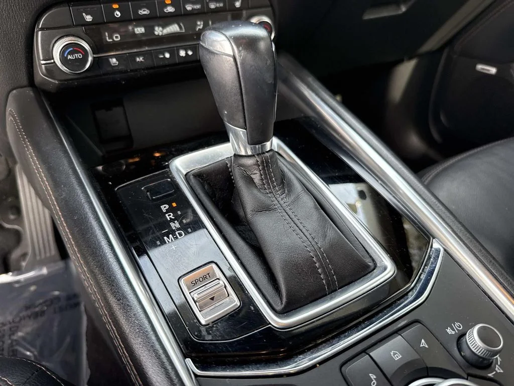 Certified Used 2021 Gray Mazda Grand Touring image 37