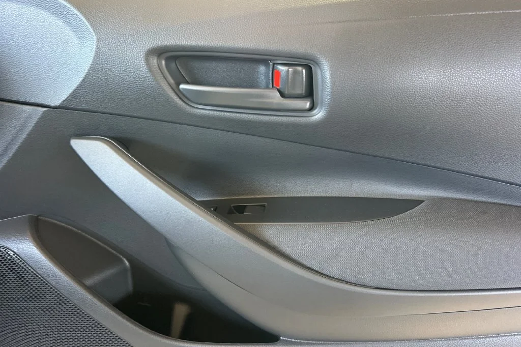 New 2027 Underground Toyota  LE image 19