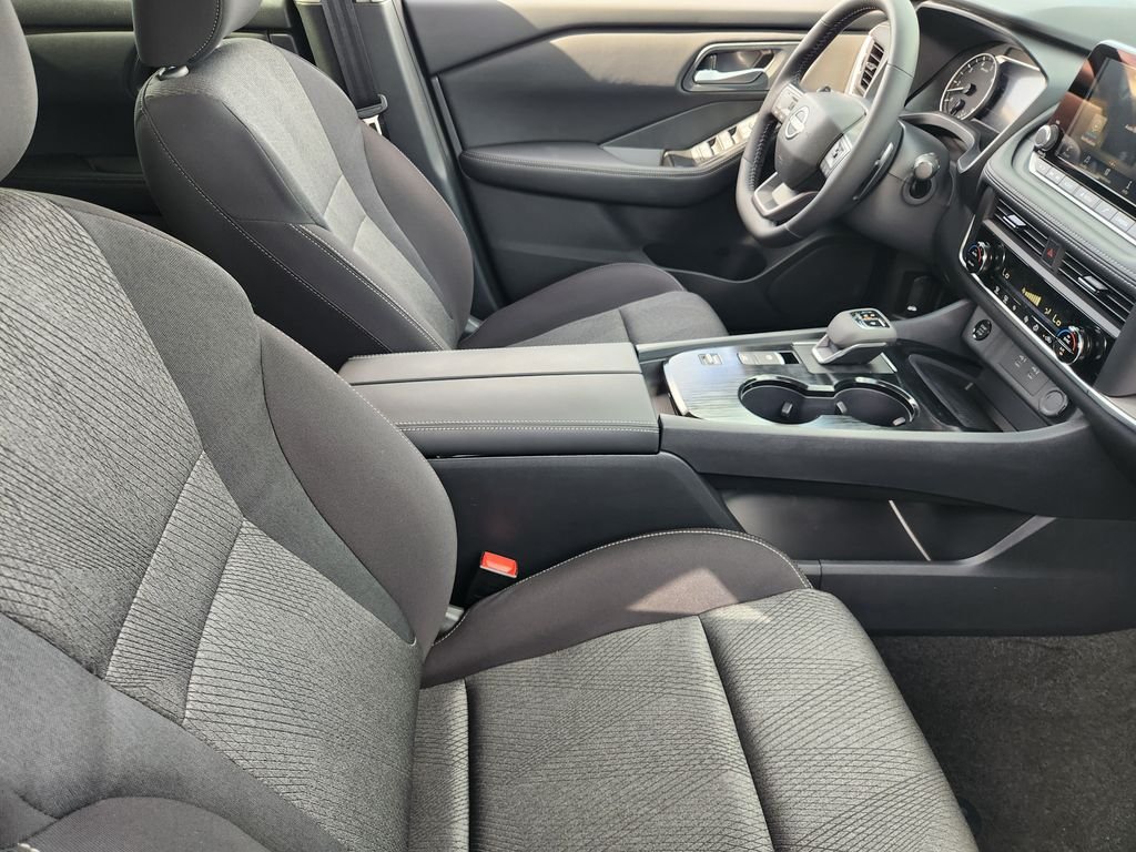 New 2026 Scarlet Ember Tintcoat Nissan SV image 13
