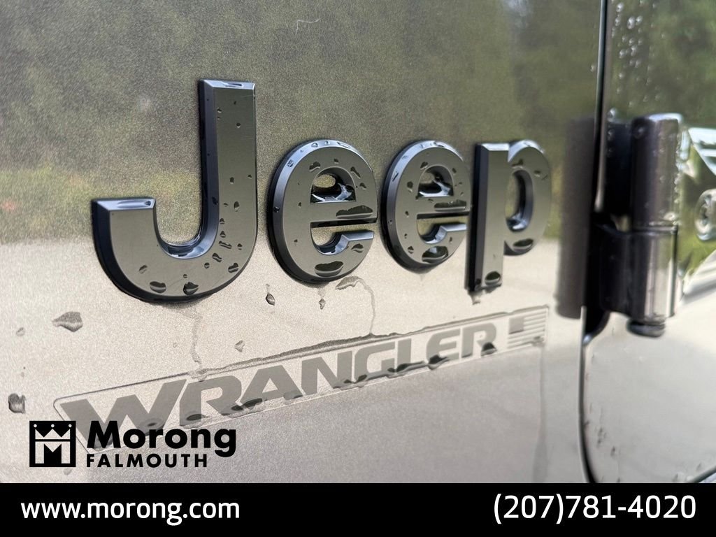 Used 2025 Gray Jeep Willys image 13