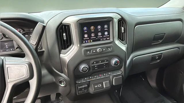 Used 2025 White Chevrolet Custom image 24