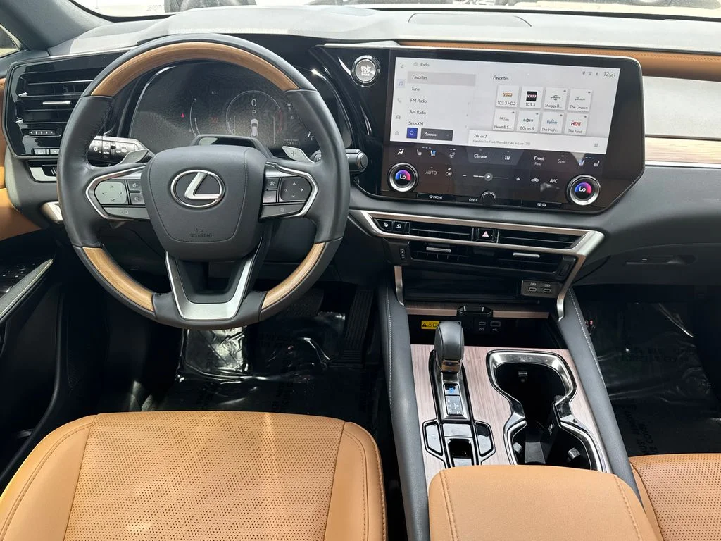 Used 2024 White Lexus 350 Premium Plus image 23
