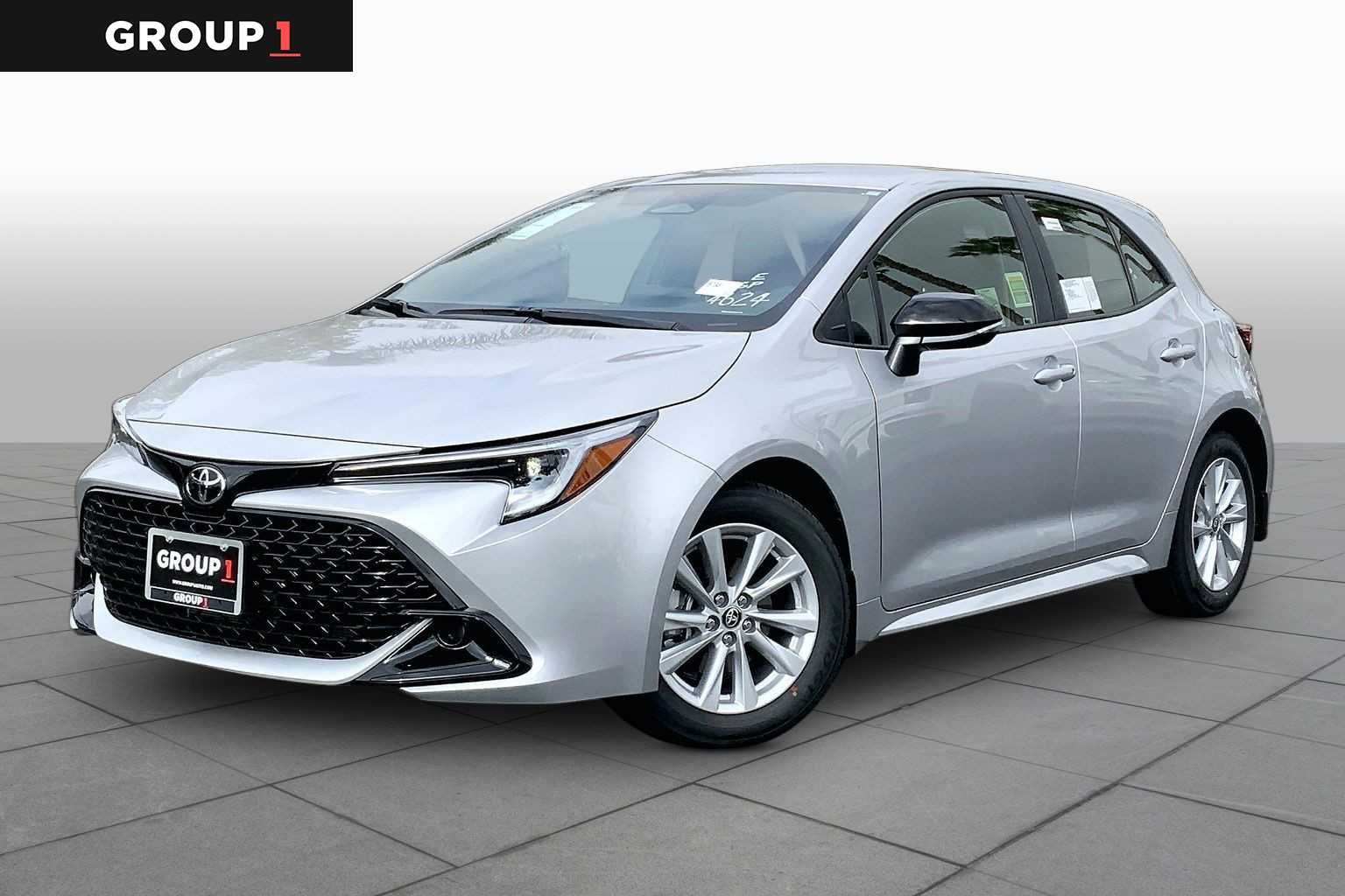 2026 Toyota Corolla Hatchback SE