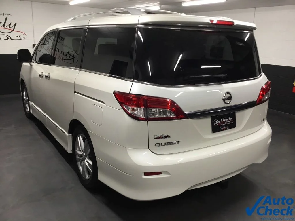 Used 2011 White Nissan 3.5 LE image 7