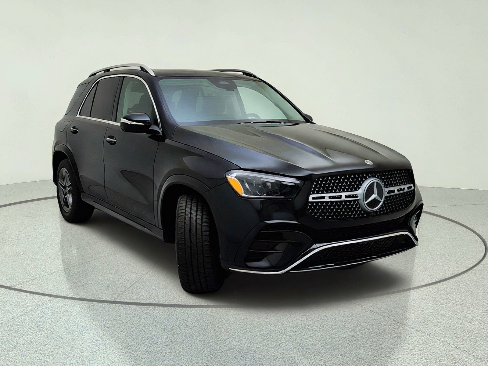 New 2026 Black Mercedes-Benz GLE 350 4MATIC® SUV image 4