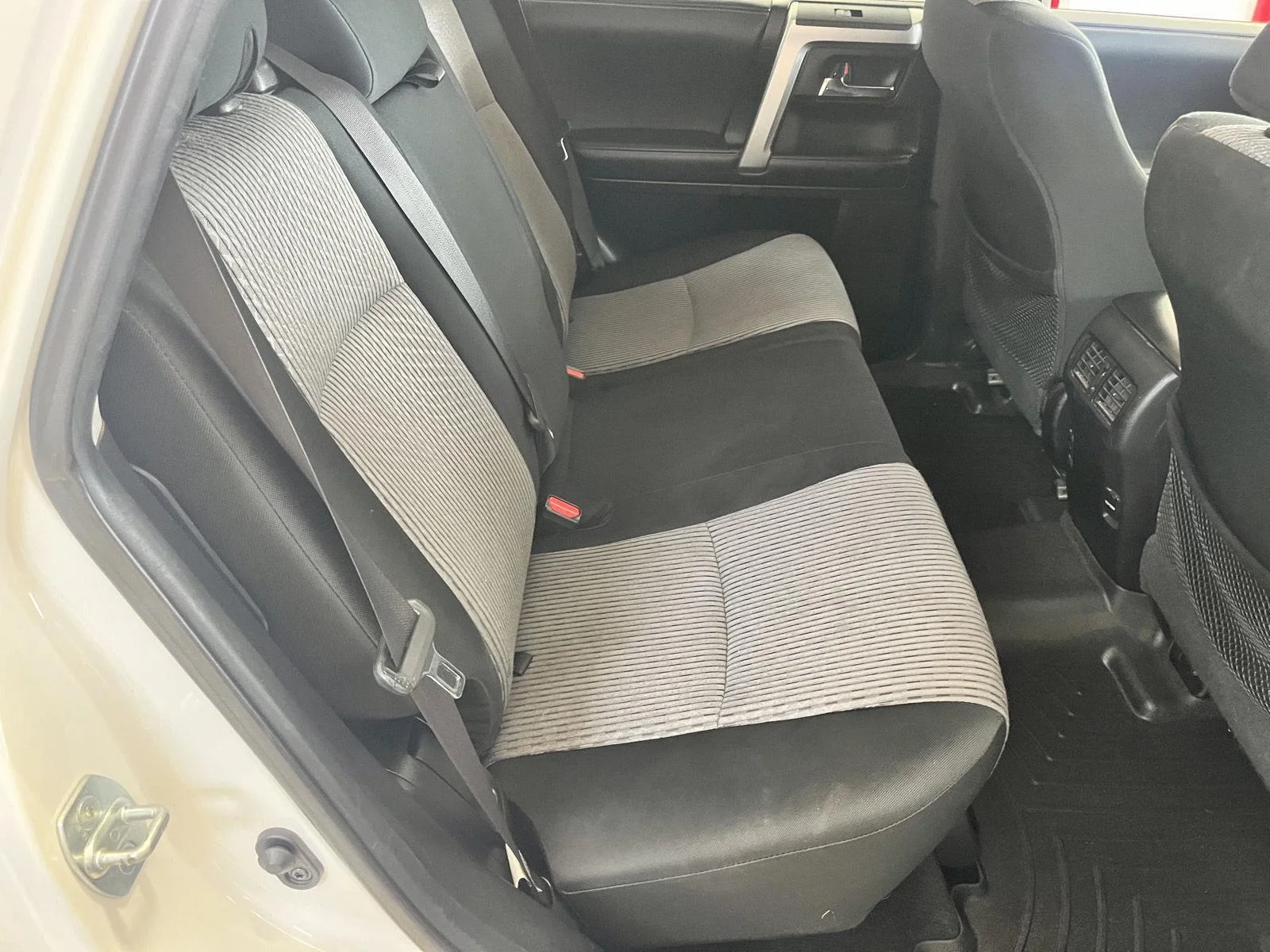 Used 2019 Super White Toyota SR5 image 23