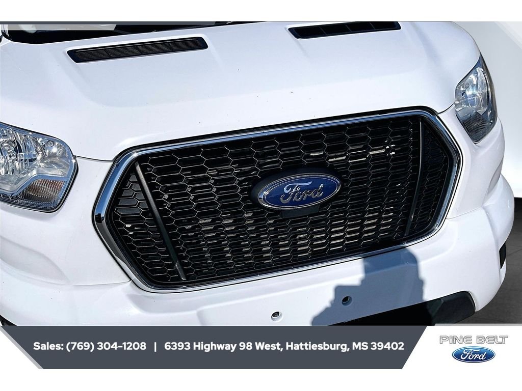 Used 2022 Oxford White Ford XLT image 12