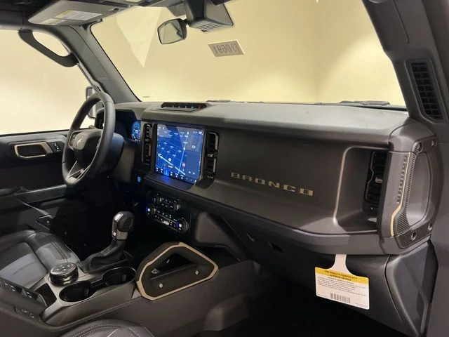 New 2026 Oxford White Ford Badlands® image 24