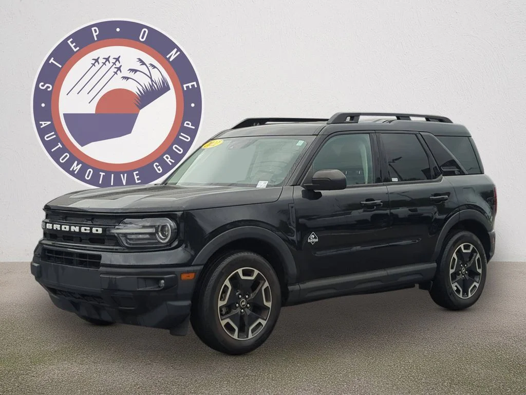 2022 Ford Bronco Sport Outer Banks 4X4's photo