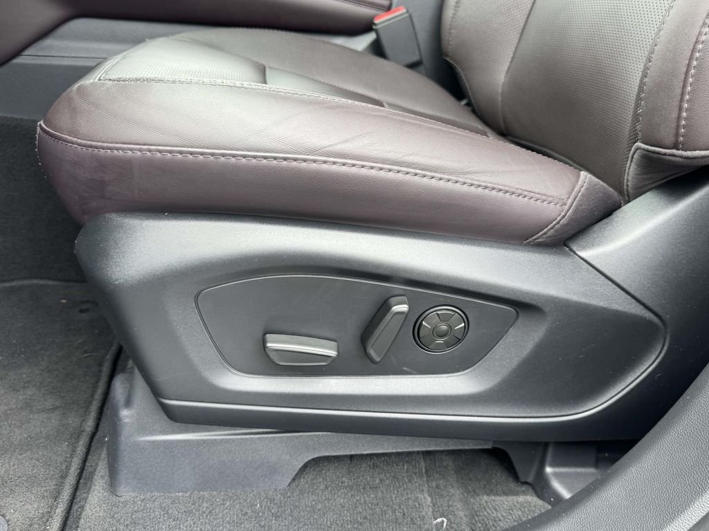 Used 2026 Gray Ford Platinum image 20